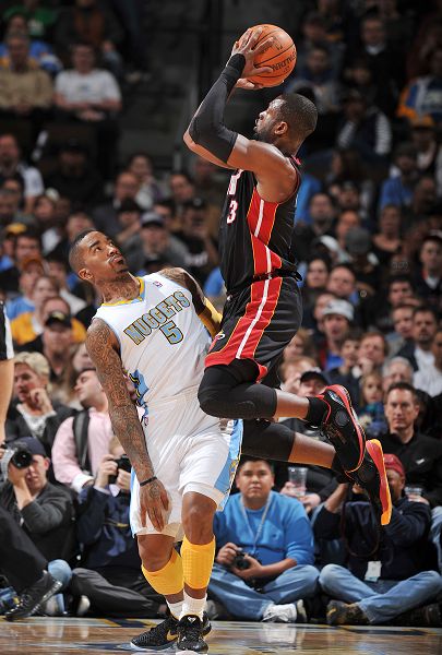 亚历山大 亚历山大