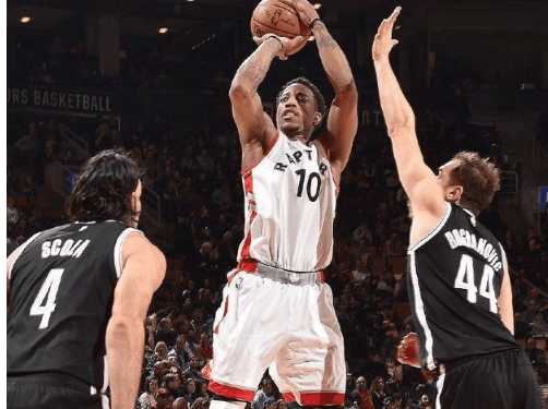 社交平台上 社交平台上