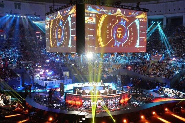 14岁当爹的巴西国脚，28岁来中超了