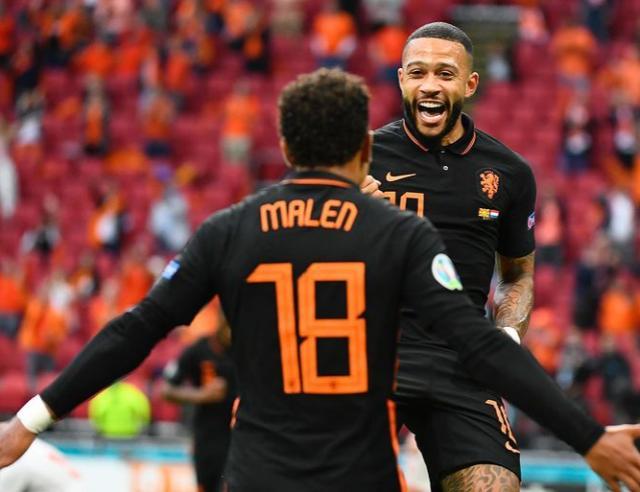 赛前都面临 赛前都面临