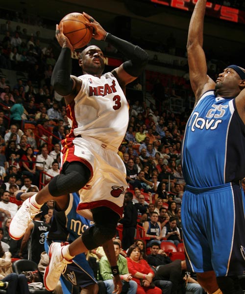 现代篮球中 现代篮球中