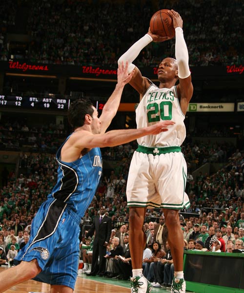 中的持久竞 中的持久竞