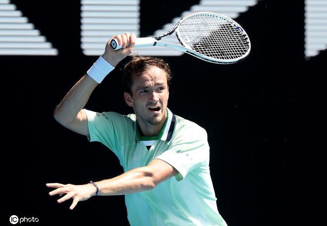 当年厄齐尔 当年厄齐尔