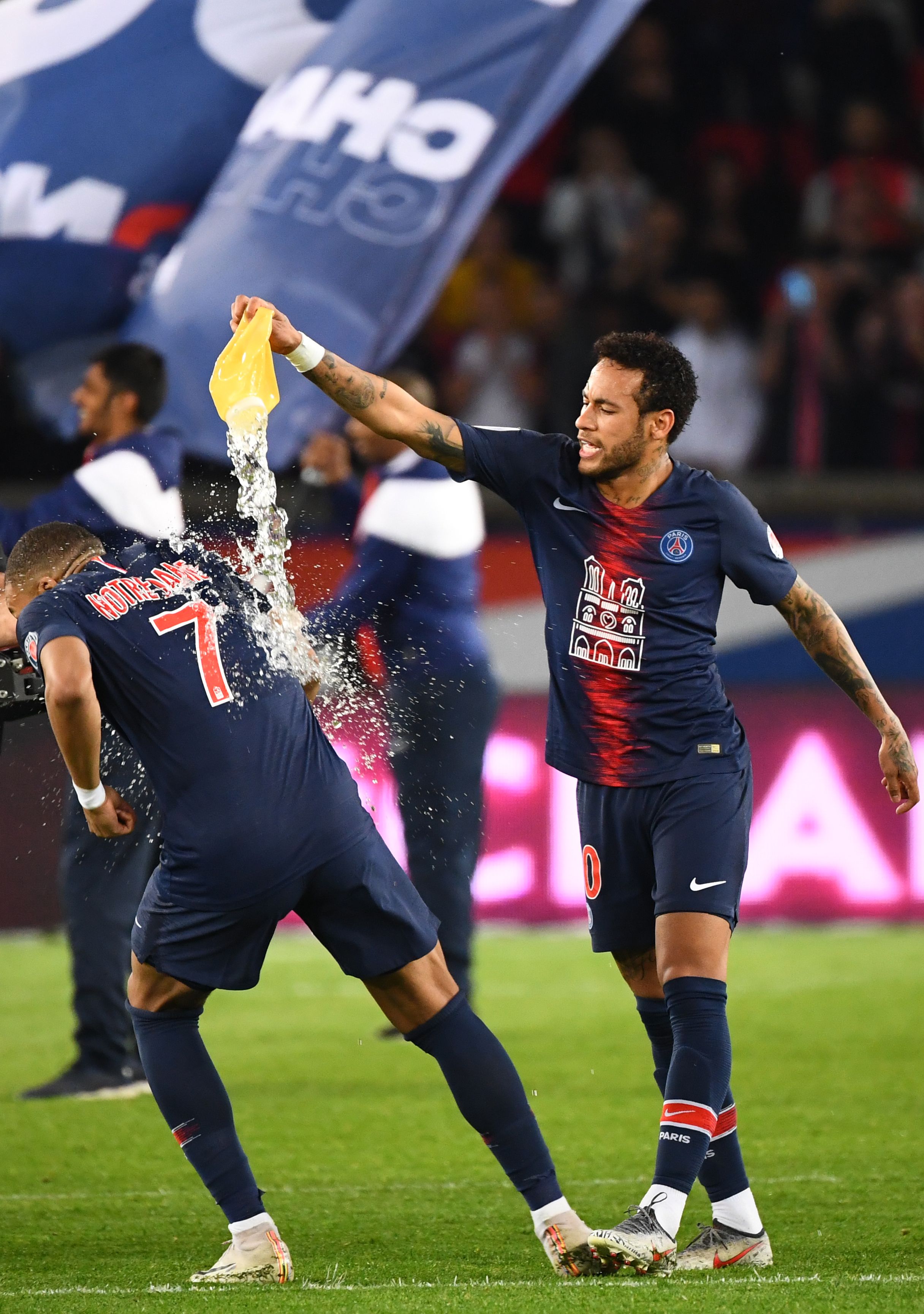 同向奔赴 同向奔赴