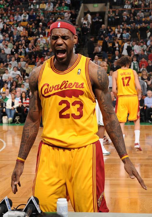 比赛中以 比赛中以